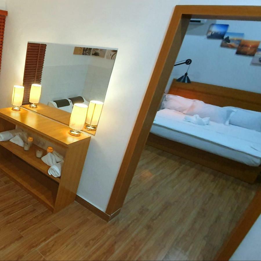 Taverna Lounge & Boutique Hotel Port Harcourt Exterior photo